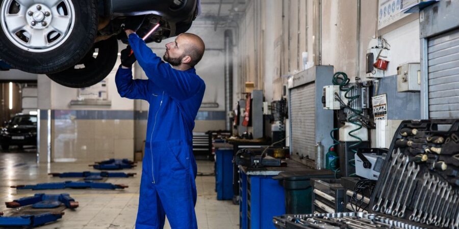 Officine e falsi incidenti: come nasce la truffa Officine e falsi incidenti: come nasce la truffa