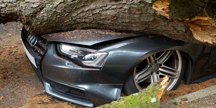 Falso incidente per frodare l’assicurazione: le prove